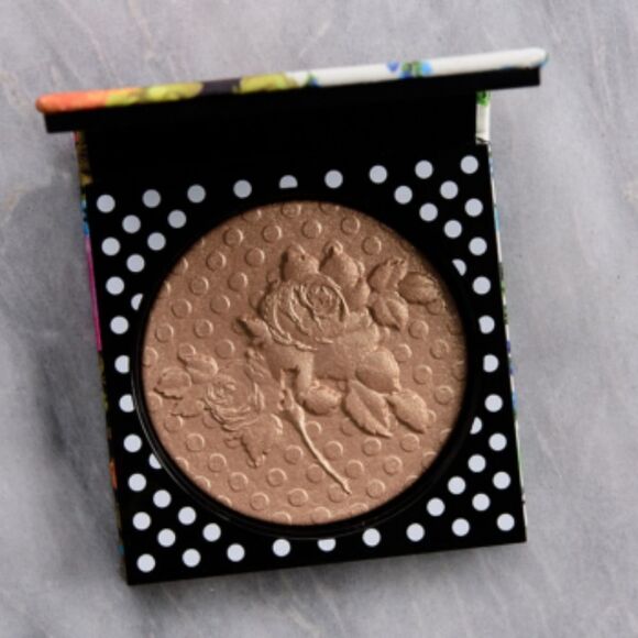 MAC Richard Quinn Skin Finish Highlighter - Picture 3 of 12